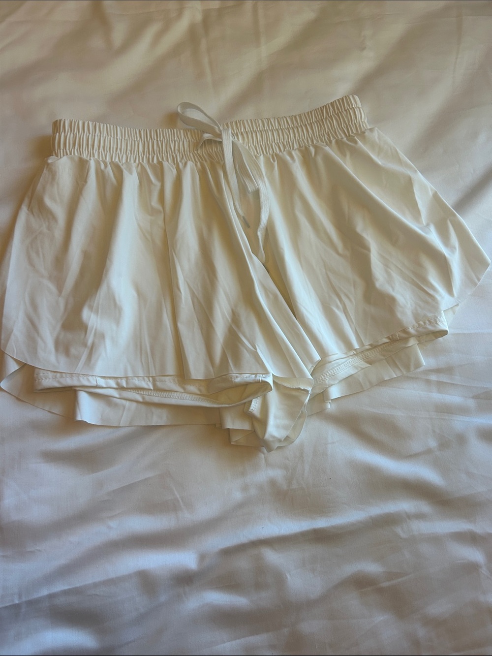 White Women's Skort-Style Active Shorts with Elastic Waist